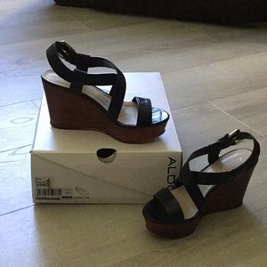 Woman’s wedge shoes